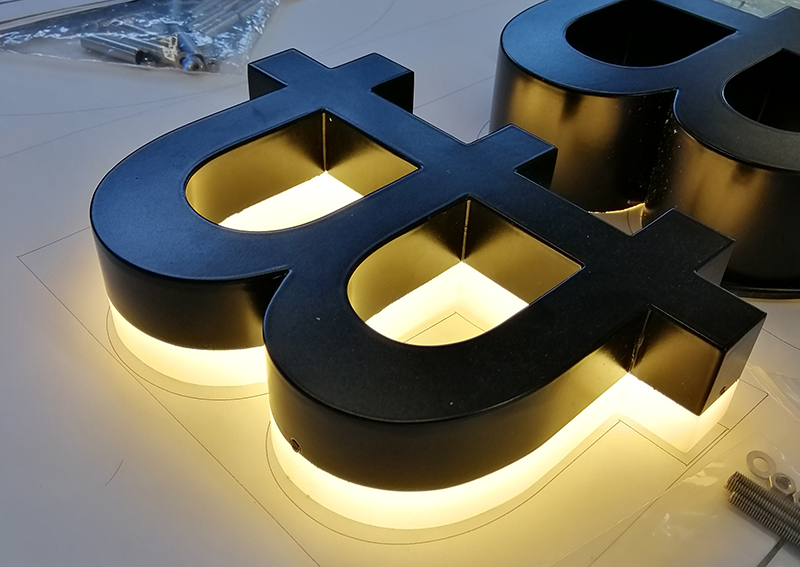 不銹鋼金屬發(fā)光字有哪幾種？